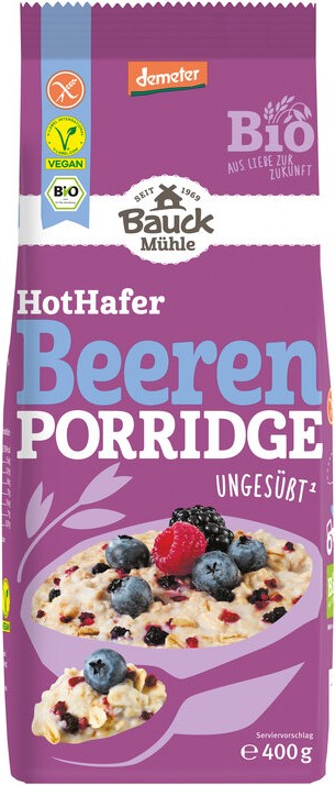 Hot Hafer Beeren Porridge