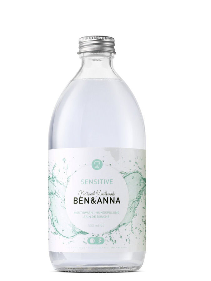 Natural Mouthwash Sensitive in der Glasflasche